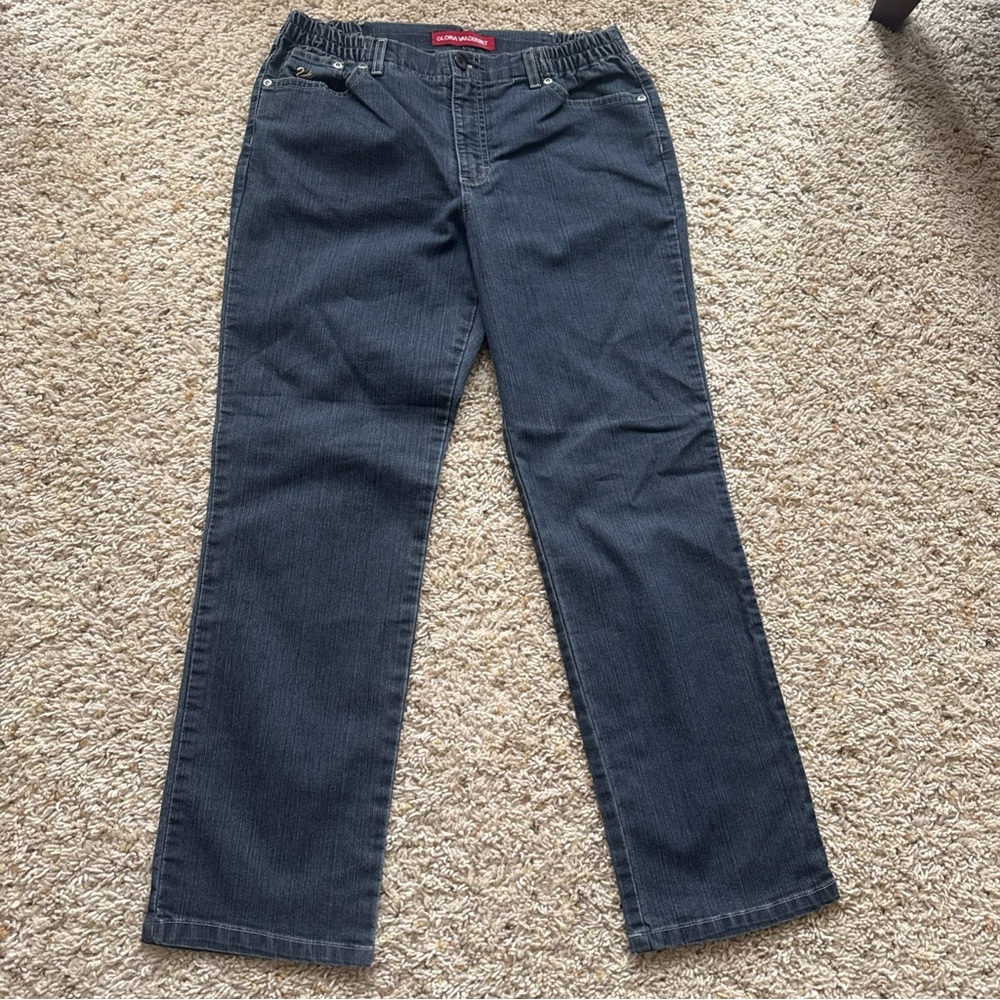 Women’s Gloria Vanderbilt jeans 10 petite